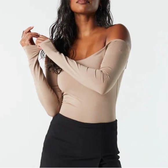 2 for $20 Off shoulder body suit - Picture 2 of 4